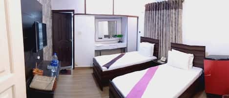 Chambres insonorisées, fer et planche à repasser, Wi-Fi gratuit