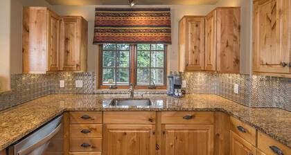 Big Sky Mountain Home