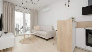 Televisión, oficina