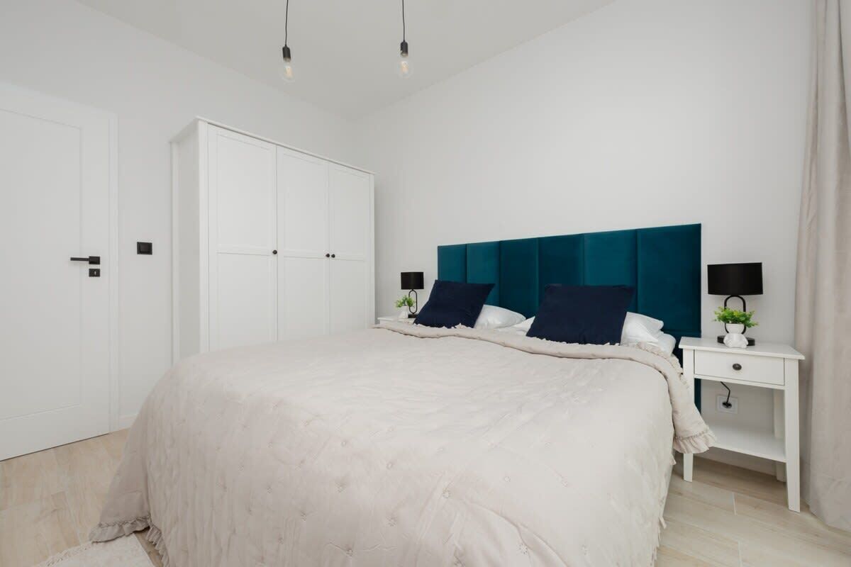 Modern Apartment With Balcony | Parking And Air Conditioning - 바르샤바
