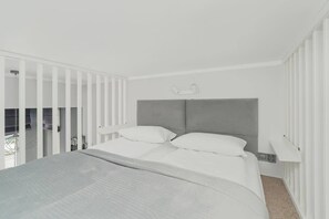 アイロン / アイロン台、WiFi、ベッドシーツ