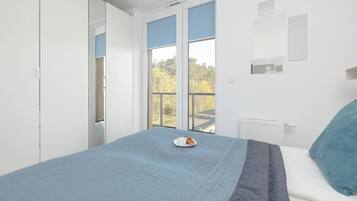 Bügeleisen/Bügelbrett, WLAN, Bettwäsche