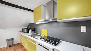 Kühlschrank, Herdplatte, Geschirrspüler