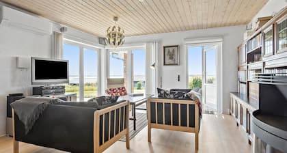Gorgeous home in øster assels with WiFi