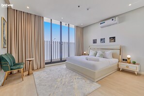 Apartment | 3 bedrooms, in-room safe, iron/ironing board, free WiFi