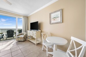 Dining - Upscale Beach Hideaway (Panama City Beach)