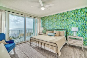 4 Schlafzimmer, Bügeleisen/Bügelbrett, WLAN, Bettwäsche