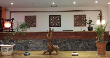 Hapang Pubu Hotel