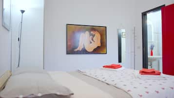 1 bedroom, free WiFi, bed sheets