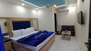Phòng đôi Deluxe | Phòng cách âm, bàn ủi/dụng cụ ủi quần áo