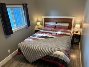 3 bedrooms, WiFi, bed sheets