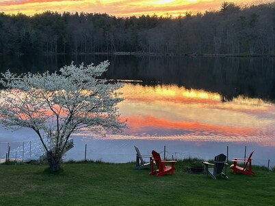 Relaxing Graham Lake Escape