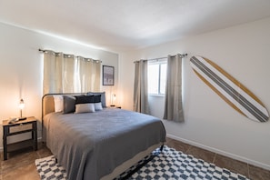 2 bedrooms, iron/ironing board, WiFi, bed sheets - Beachfront Condo w Community Pool! (Cape Canaveral)