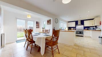 House | Dining