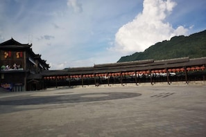 Unclassified image, 5 of 20, button - Yunxi Yard Hotel (Youyang County)