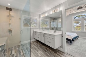 Bathroom - Modern Sound: New Build, Pool, Elevator, Rec Room (Corolla)