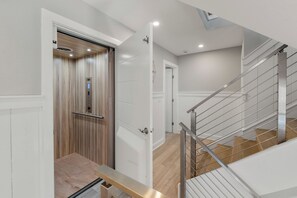 Interior - Modern Sound: New Build, Pool, Elevator, Rec Room (Corolla)