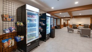Gift shop - Mountain Thunder Bluebird Condo: Ski In, Top-Floor w/ Views, Resort Amenities (Breckenridge)