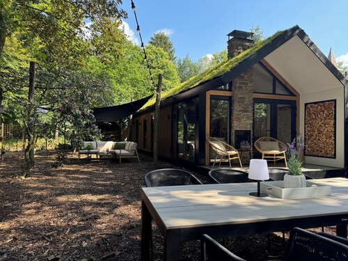 Veluwse Vlucht | A brand new holiday home with hot tub on a private forest plot!