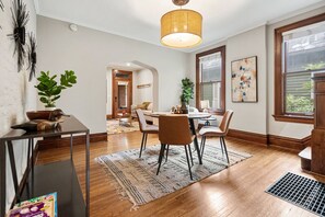 Interior - 3BR Home  with Private Patio in the German Village (Columbus)