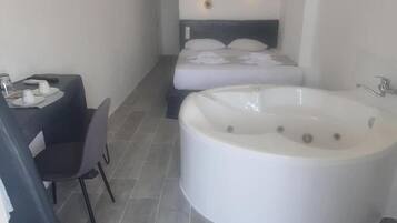 Cabin | 1 bilik tidur, meja, Wi-fi percuma, cadar katil