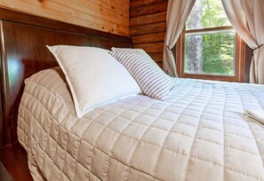 2 makuuhuonetta, ilmainen Wi-Fi, vuodevaatteet