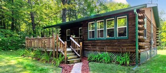 Lakewood Log cabin with ATV access close to town