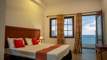 Deluxe Double or Twin Room, Sea View | In-room safe, desk, iron/ironing board, free WiFi