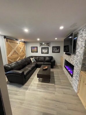 TV connectée, cheminée