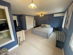 3 quartos, ferros/tábuas de passar roupa, Wi-Fi, roupa de cama