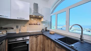 Villa, piscine privée, vue mer | Cuisine privée
