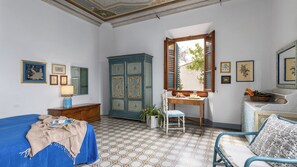 7 Schlafzimmer, Bügeleisen/Bügelbrett, kostenloses WLAN, Bettwäsche