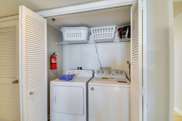 Apartment (3 Bedrooms) | Interior - Waterfront Pool: Orange Beach Condo w/ Views! (Orange Beach)