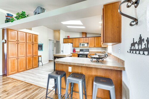 Morristown Home w/ Private Pool & Covered Patio!