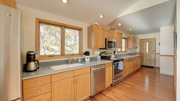 House (5 Bedrooms) | Bahagian dalam