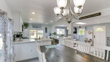Cottage (3 Bedrooms) | Interior