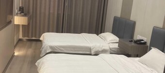 Huainan Longmen Hotel