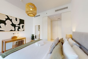 1 bedroom, iron/ironing board, WiFi, bed sheets