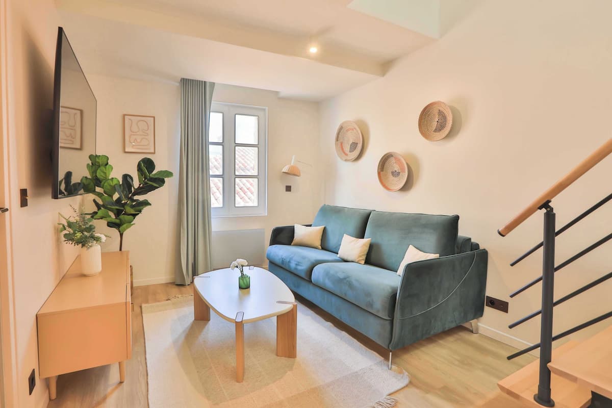 Comfort Apartment (AM-14-FENIERS-6) | Living area