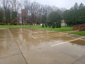 Sports court - Fairlawn 327 | 6 BR • 2F & 4H Bathrooms (Fairlawn)