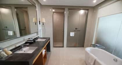 New Baihui Boutique Hotel