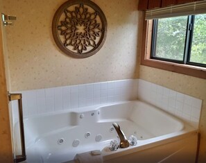 Toallas y papel de baño 