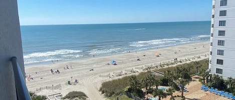 Accommodatie ligt op het strand