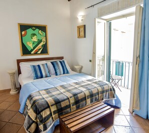 Apartment | 2 bedrooms - Estate4home - Trevi Fountain Apartment (Rome)