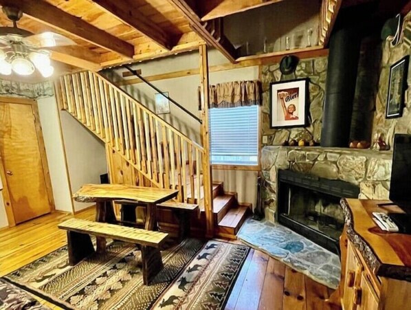 Interior - ❤Oktoberfest themed Cabin in woods w/ stream #14
(Helen)