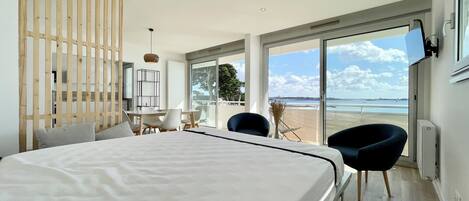 Fer et planche à repasser, Wi-Fi