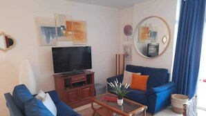 Unclassified image, 4 of 16, button - Impeccable 2-bed Apartment in Costa da Caparica (Almada)