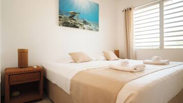 2 habitaciones, tabla de planchar con plancha, wifi y ropa de cama