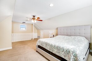 2 Schlafzimmer, Bügeleisen/Bügelbrett, Reisekinderbett, kostenloses WLAN