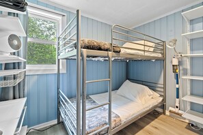 2 chambres, accès au Wi-Fi (inclus), literie fournie
